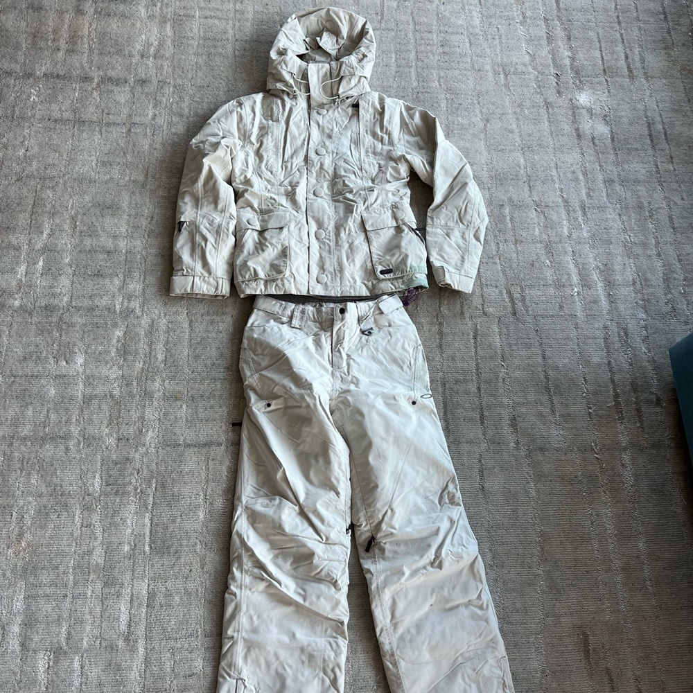 Oakley Insulated Snow Winter 3 Piece Set (Jacket, Pants, jacket lining)
